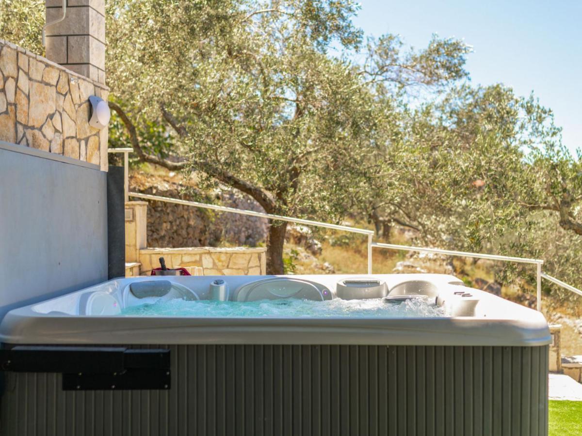 Holiday Home Nataly By Interhome Vela Luka Kültér fotó